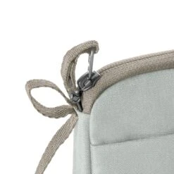 Eagle Creek Stash RFID Passport Wallet -Eagle Creek EC010507 367 d