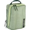 Eagle Creek Pack-It™ Reveal Clean/Dirty Cube S - Mossy Green -Eagle Creek eagle creek pack it reveal clean dirty cube s mossy green 02 905325