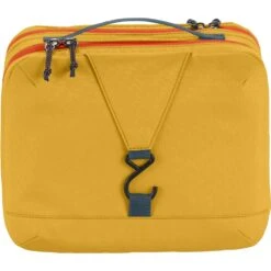 Eagle Creek Pack-It Reveal Trifold Toiletry Kit - Sahara Yellow -Eagle Creek eagle creek pack it reveal trifold toiletry kit sahara yellow 2 1214063