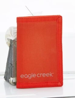 Eagle Creek Secure Tri-Fold Wallet -Eagle Creek ec 60291136 1 open